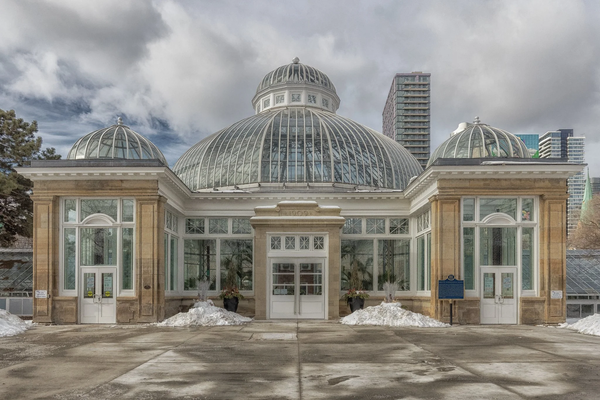 Historic Palm House — Allan Gardens
