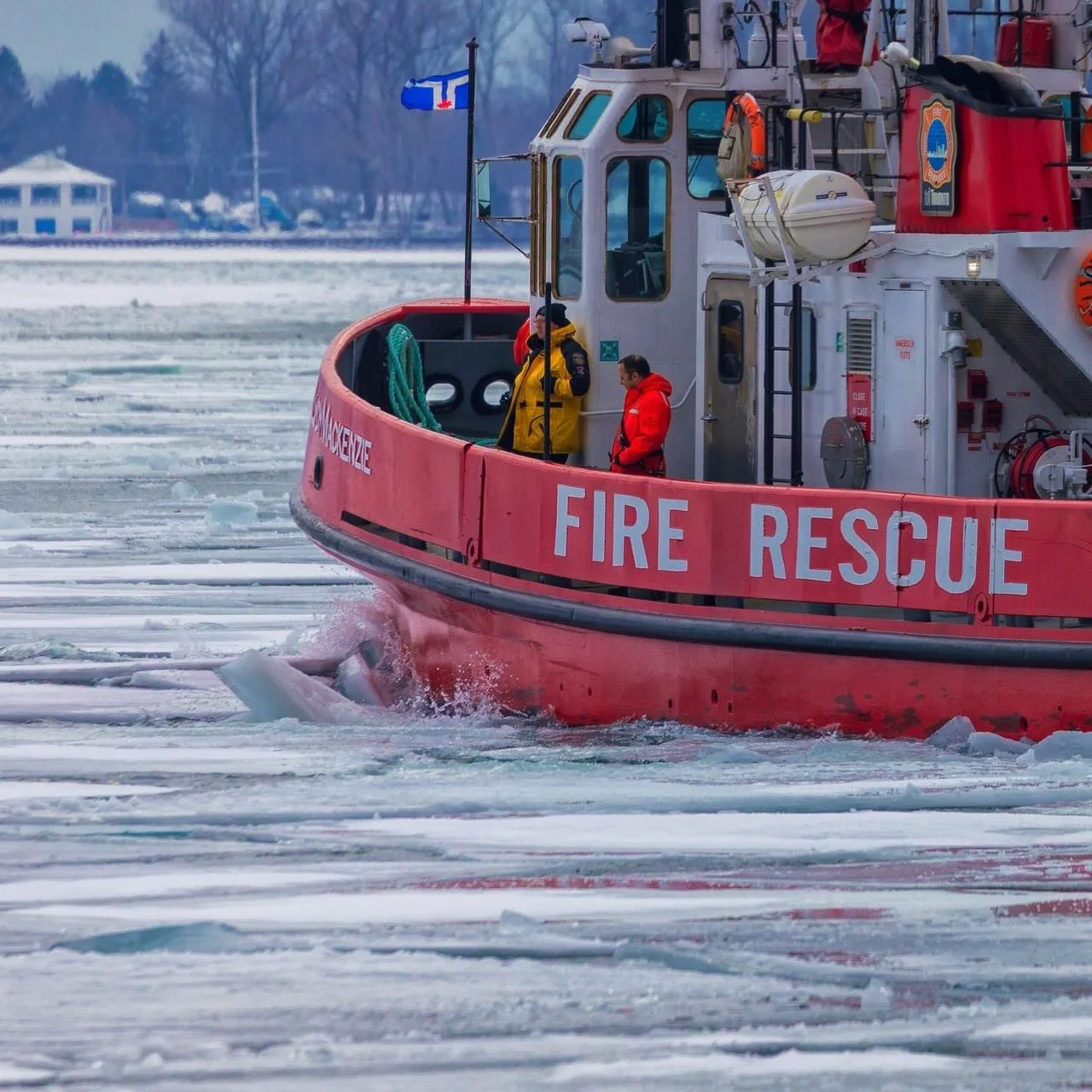 Icebreaking along Toronto&rsquo;s waterfront. Fire Rescue cutting a path through Lake Ontario on a cold winter day. ❄️🚒 #ashleylduffus