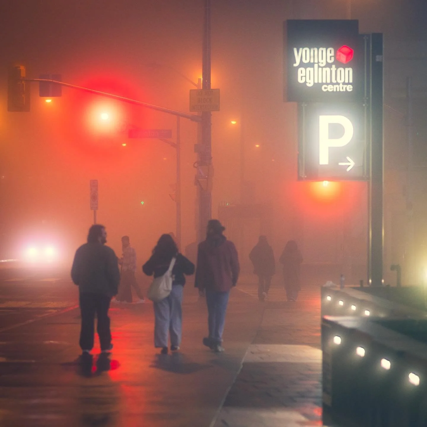 Late night, low visibility  #yongeandeglinton #yongeandeg #yongeeglintoncentre