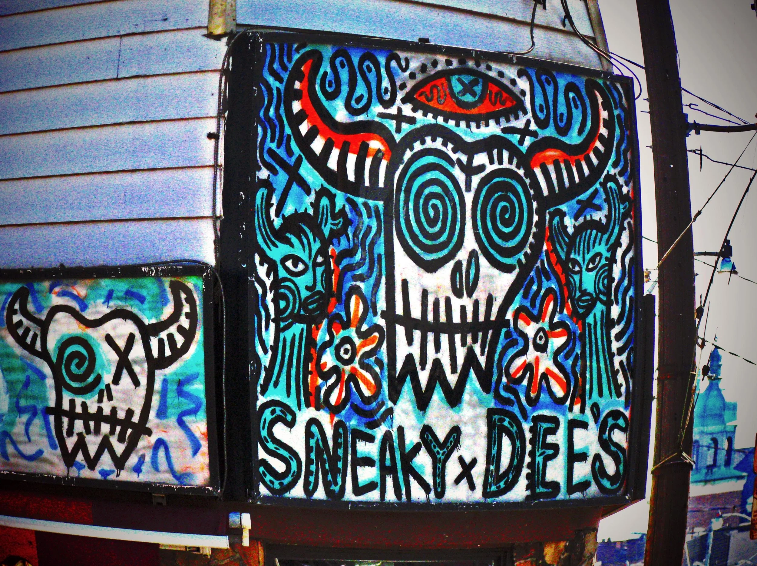Save @thesneakydees ❤️❤️❤️