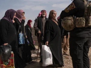 Battle for Mosul Overwhelms Efforts to Shelter Fleeing Civilians