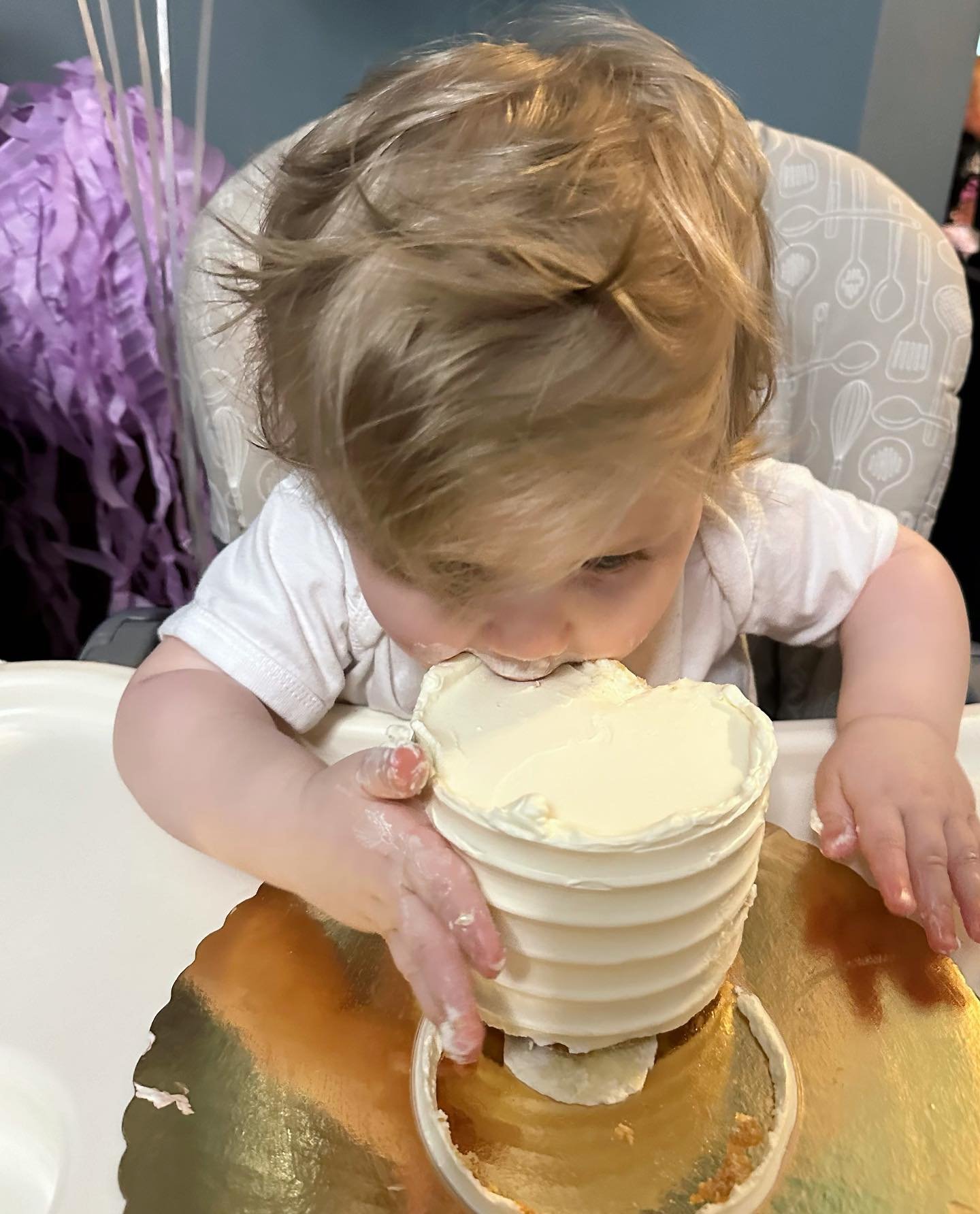 We love seeing a smash cake success🎂

#sweetandflour #secaucus #nj #njbakery #jersey #customcakes #cakelife #cupcakes #smallbusiness

#bakery #cake #baking #dessert #pastry #foodporn #instafood #chocolate #foodie #cookies #cakedecorating #birthdayca