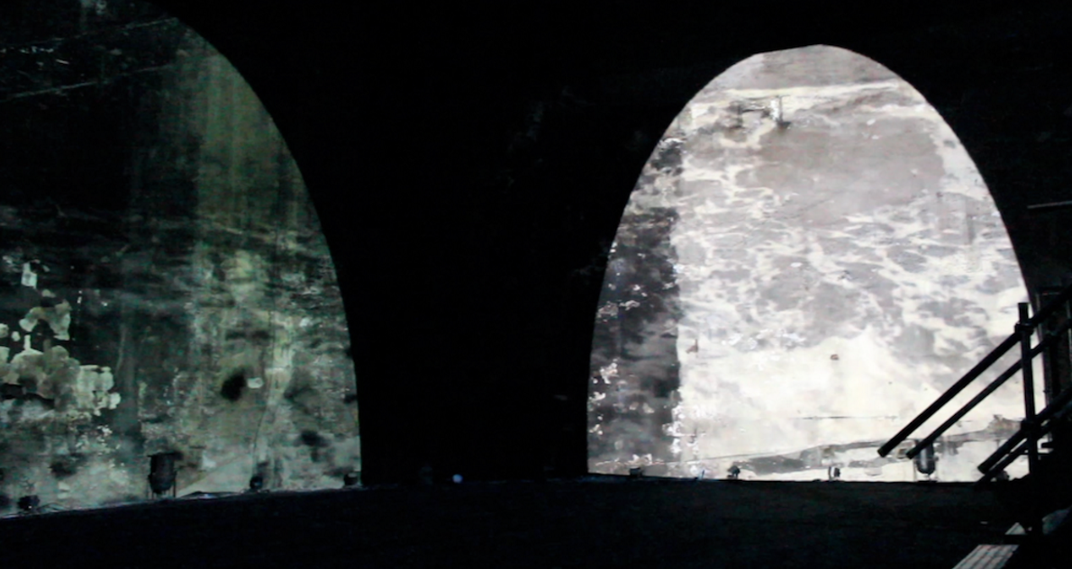 Lynn Dennison: Sweet Thames run softly while I end my song (Site Specific Installation), 2015
