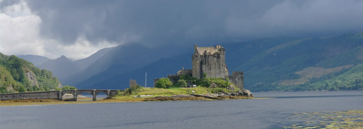 Eilean Donan castle - en route to the isle of skye