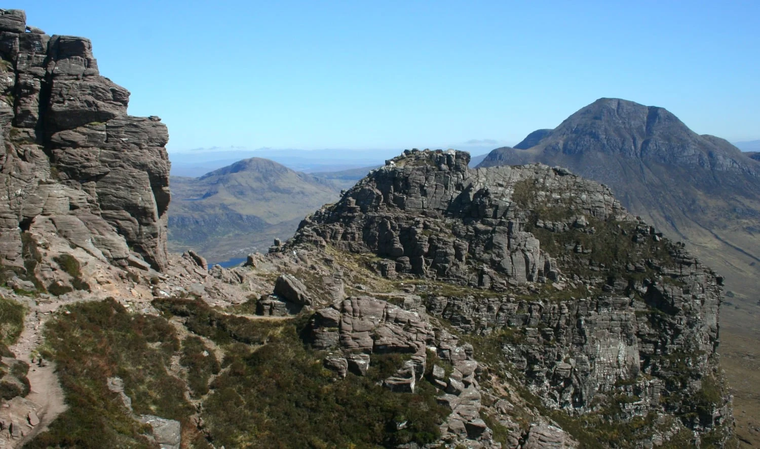 The summit ridge of Stac Polly, with Cul Beag beyond