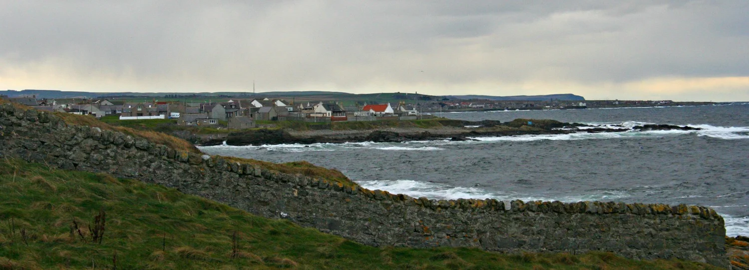 Looking west from Kinnaird Head, Fraserburgh, on the very tip of Aberdeenshire. Broadsea in middle distance, with, further off, Sandhaven. Troup Head on horizon. Picture taken in November, the same time of year that the Edward Bonaventure came ashore.