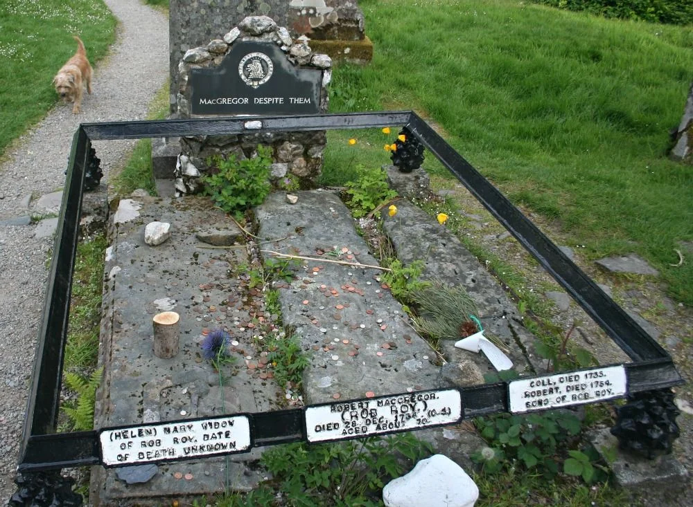 Rob Roy Macgregor’s grave, in the Balqhuidder kirkyard.