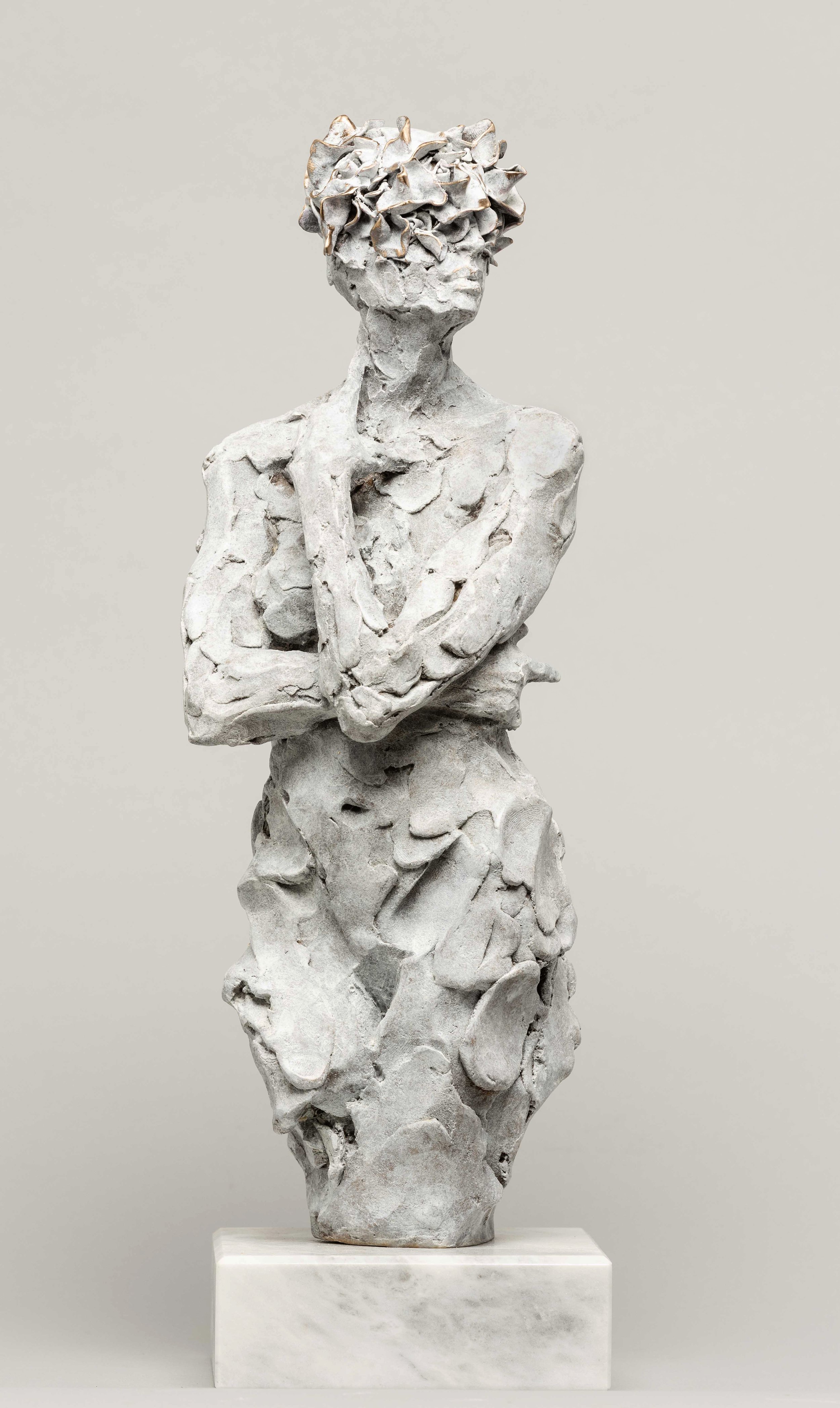 "Reverie Fiori Blanco"

 

 Bronze w/stone    1/3 Life Size"  1/1 