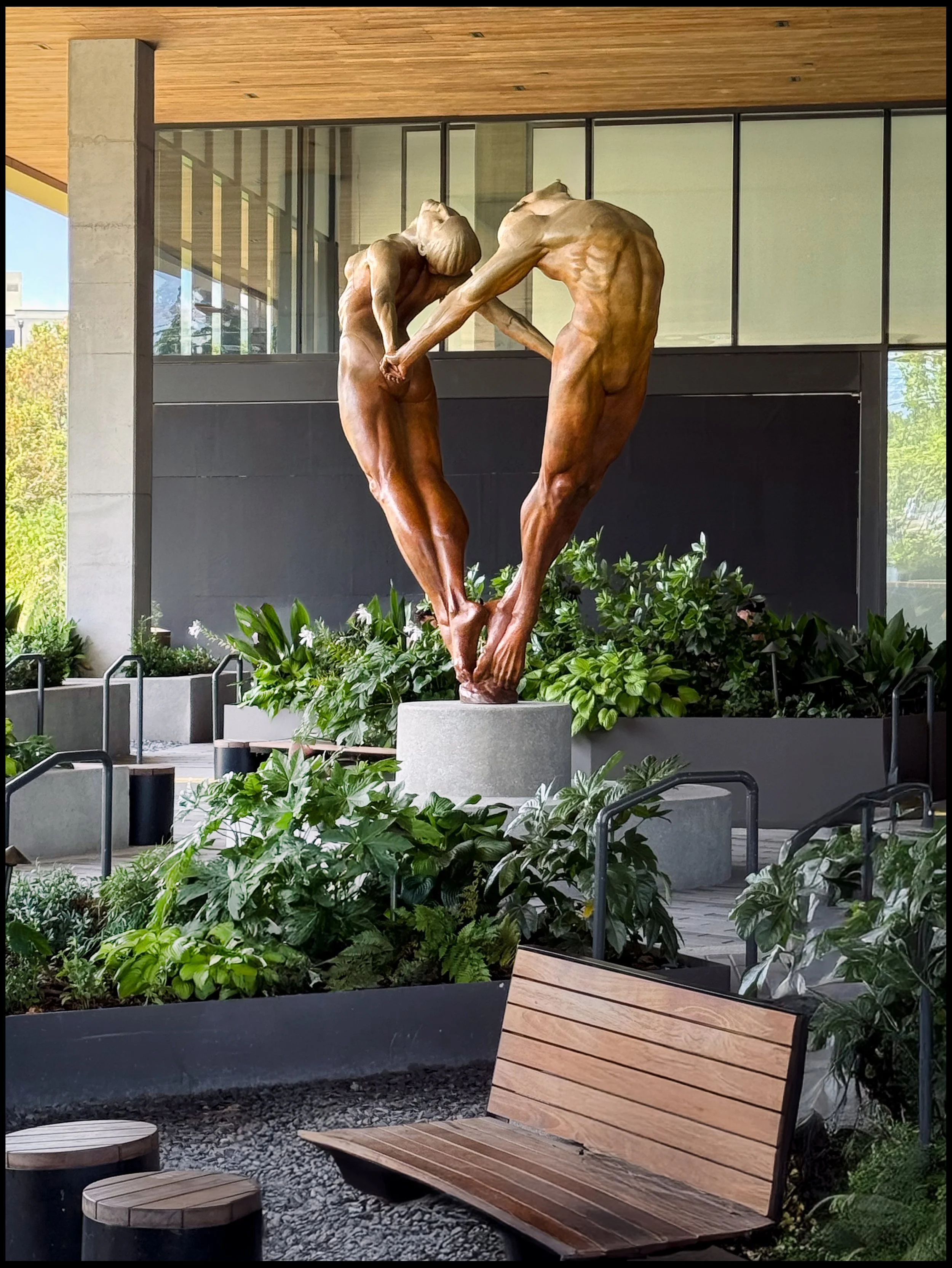 "Convergence"

 

 Bronze   Junction At Krog Atlanta GA   Monumental 