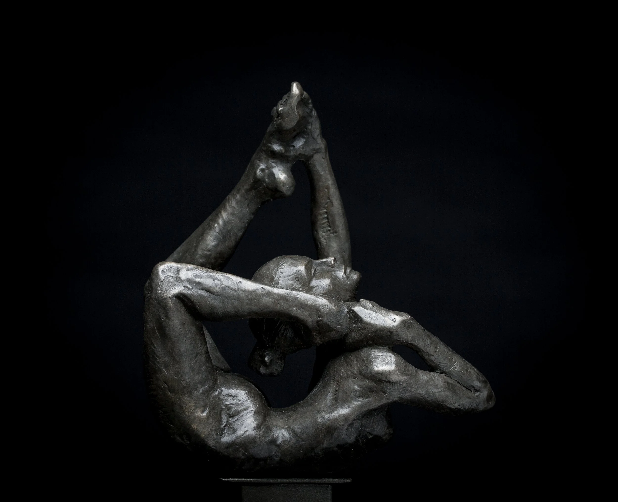 "Bow Pose  Maquette"

 

 Bronze   1/6 LifeSize  Limited Edition  