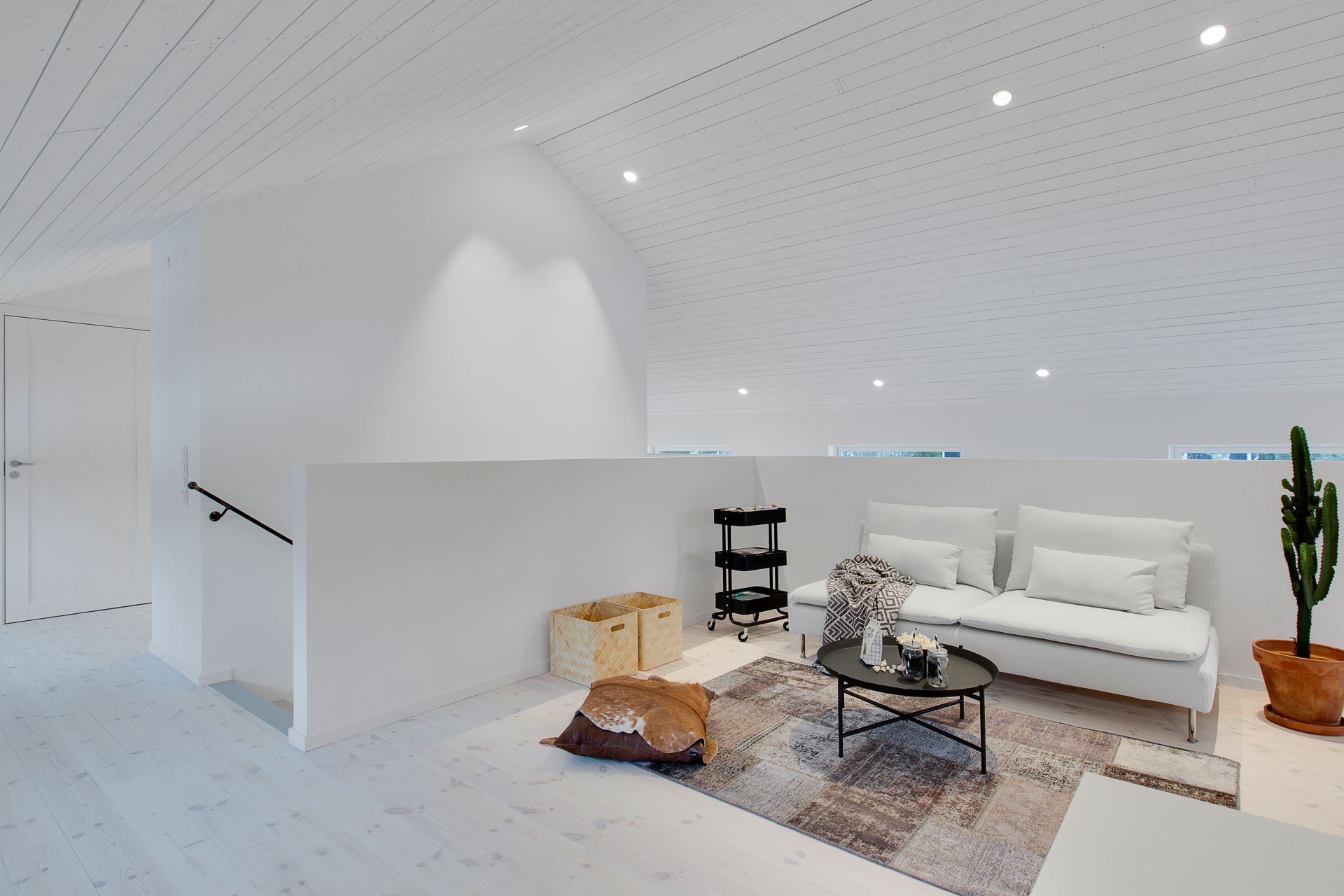 Modern Scandinavian home - loft living room.