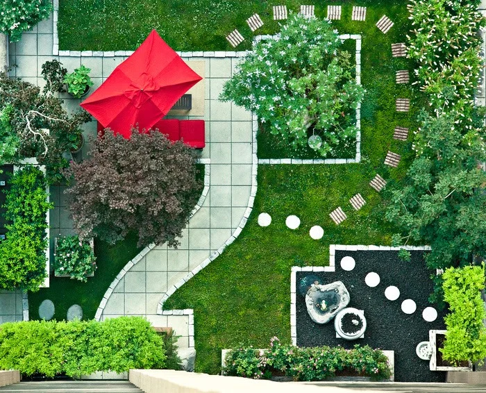 PlantUs Showroom