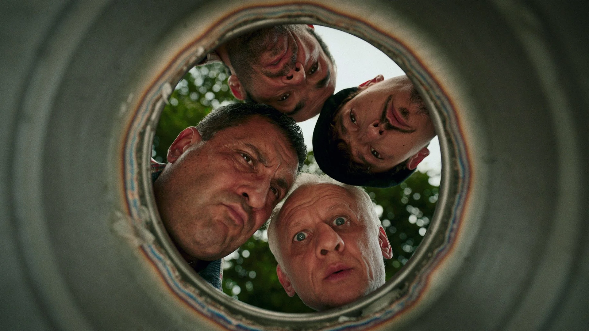 SCENT OF LINDEN_Still 07_2 .jpg