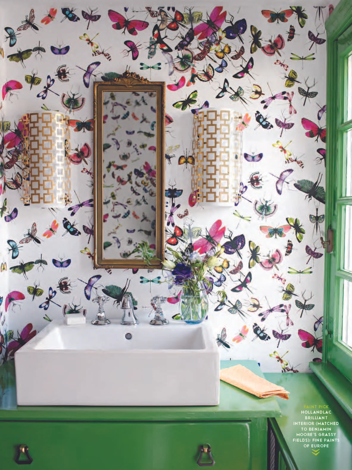 092-097 BH0216 Bond RED_Page_6.jpg