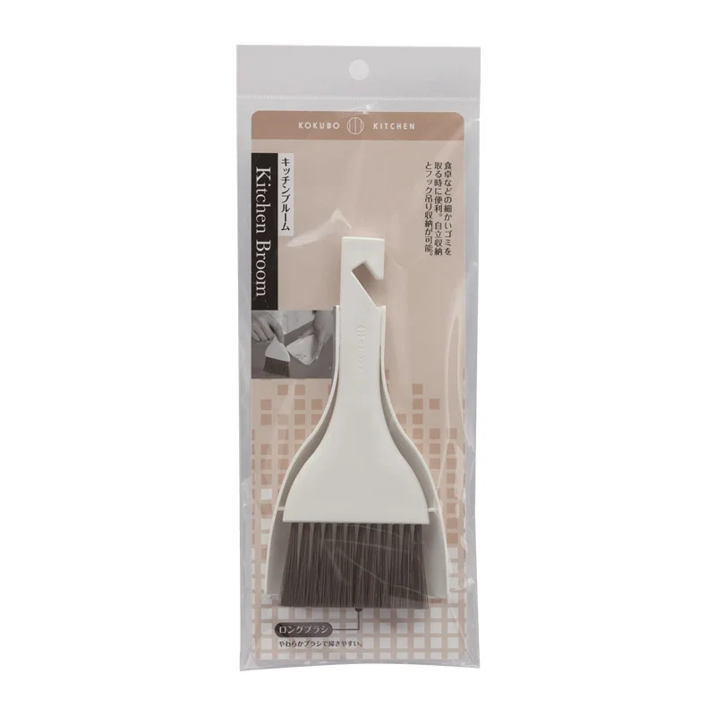 Mini_Brush_Dustpan_dbb50fef-db66-424c-966e-c399aebd788a.jpg