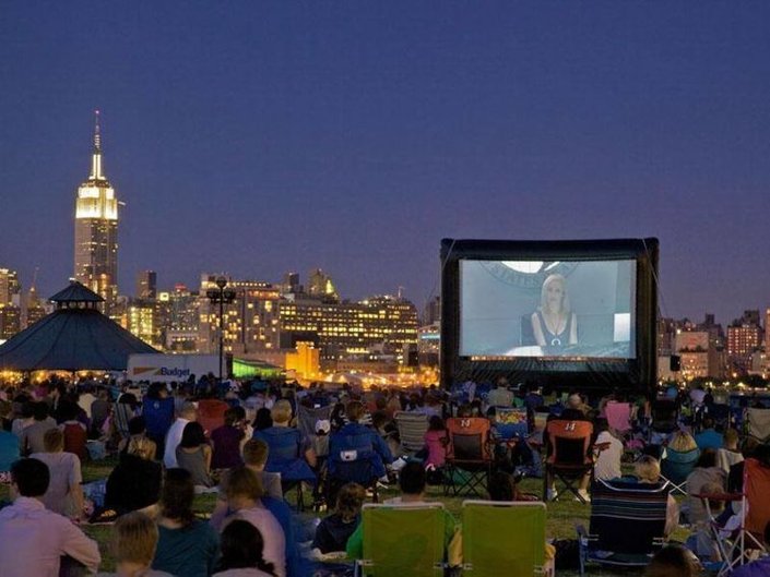 5ce5b12373bddaafb9adb859_Movies under the Stars.jpg