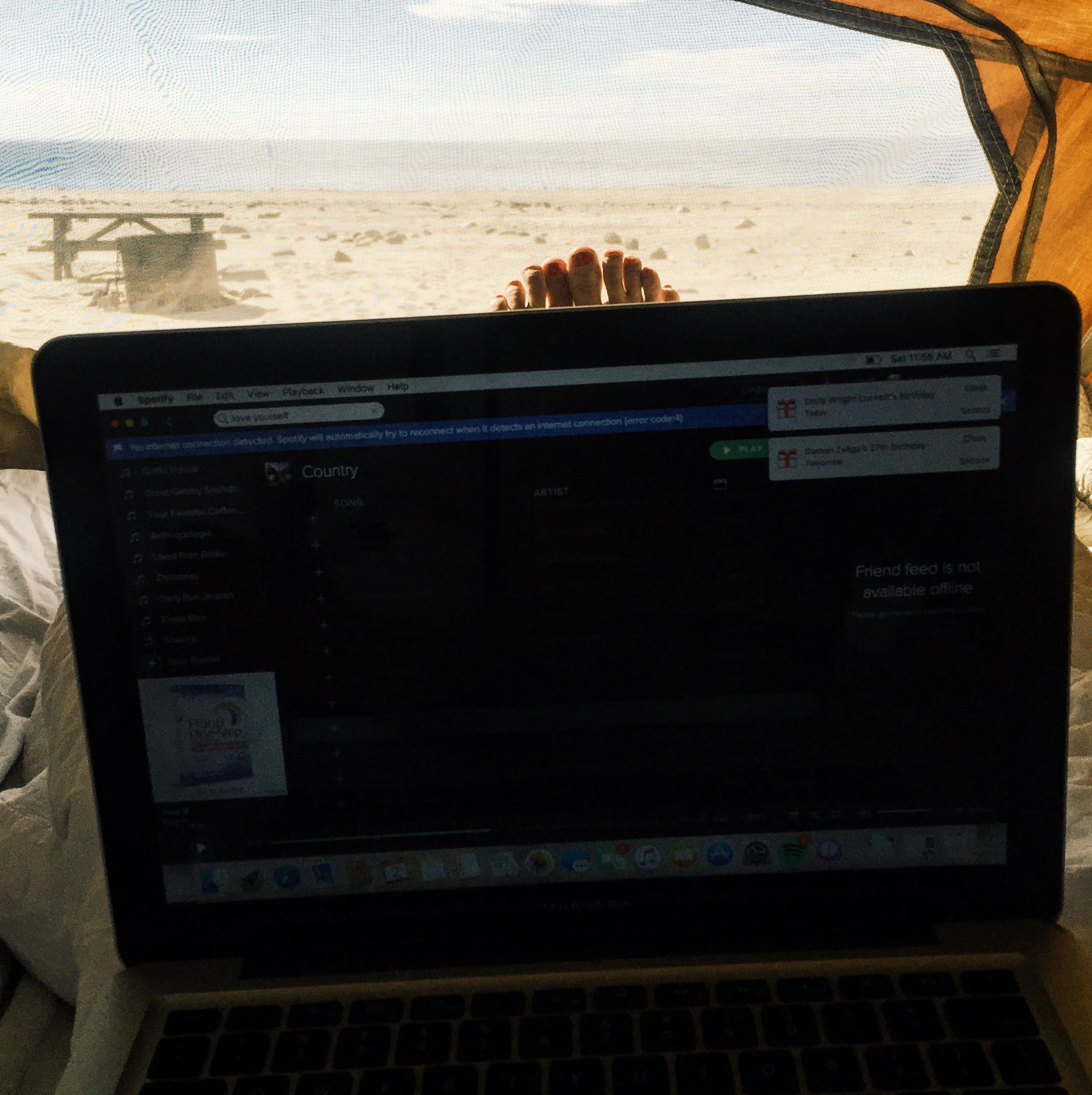 laptop.jpg