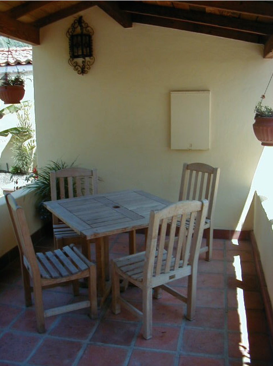 portico off the kitchen