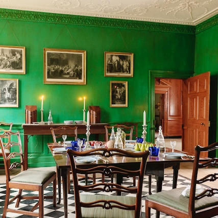 Mount Vernon dining room.