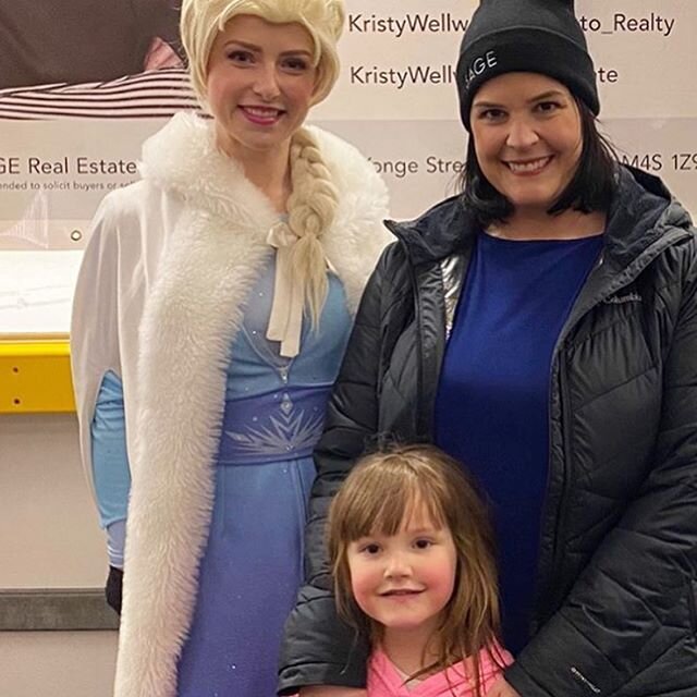 A huge thank you to @kristywellwood_toronto_realty for inviting us to partake in her annual Family Day Skate this year! ⛸ It was a blast! #family #familyfun #skating #toronto #kidsentertainment