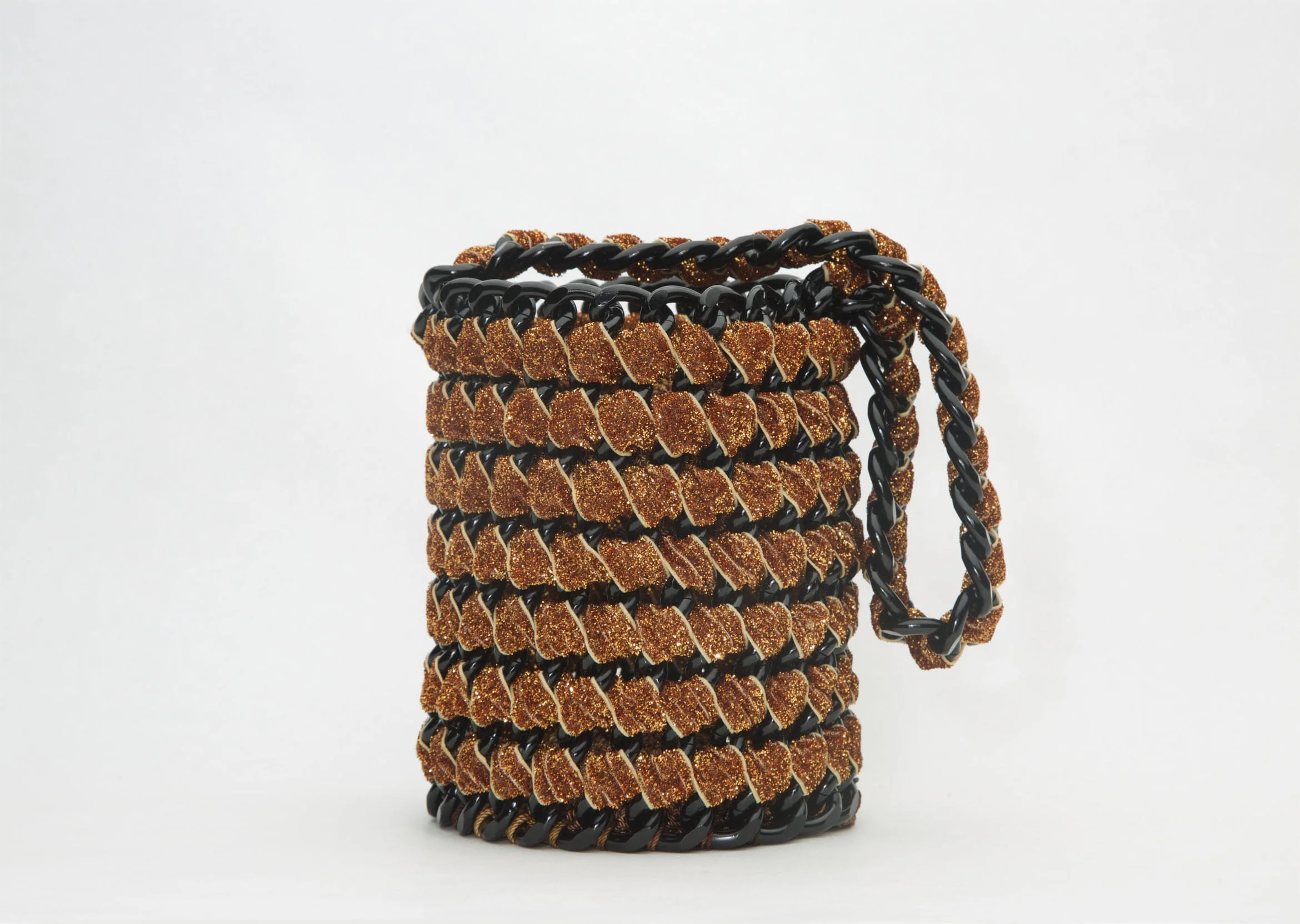 bucketbag-1.jpg