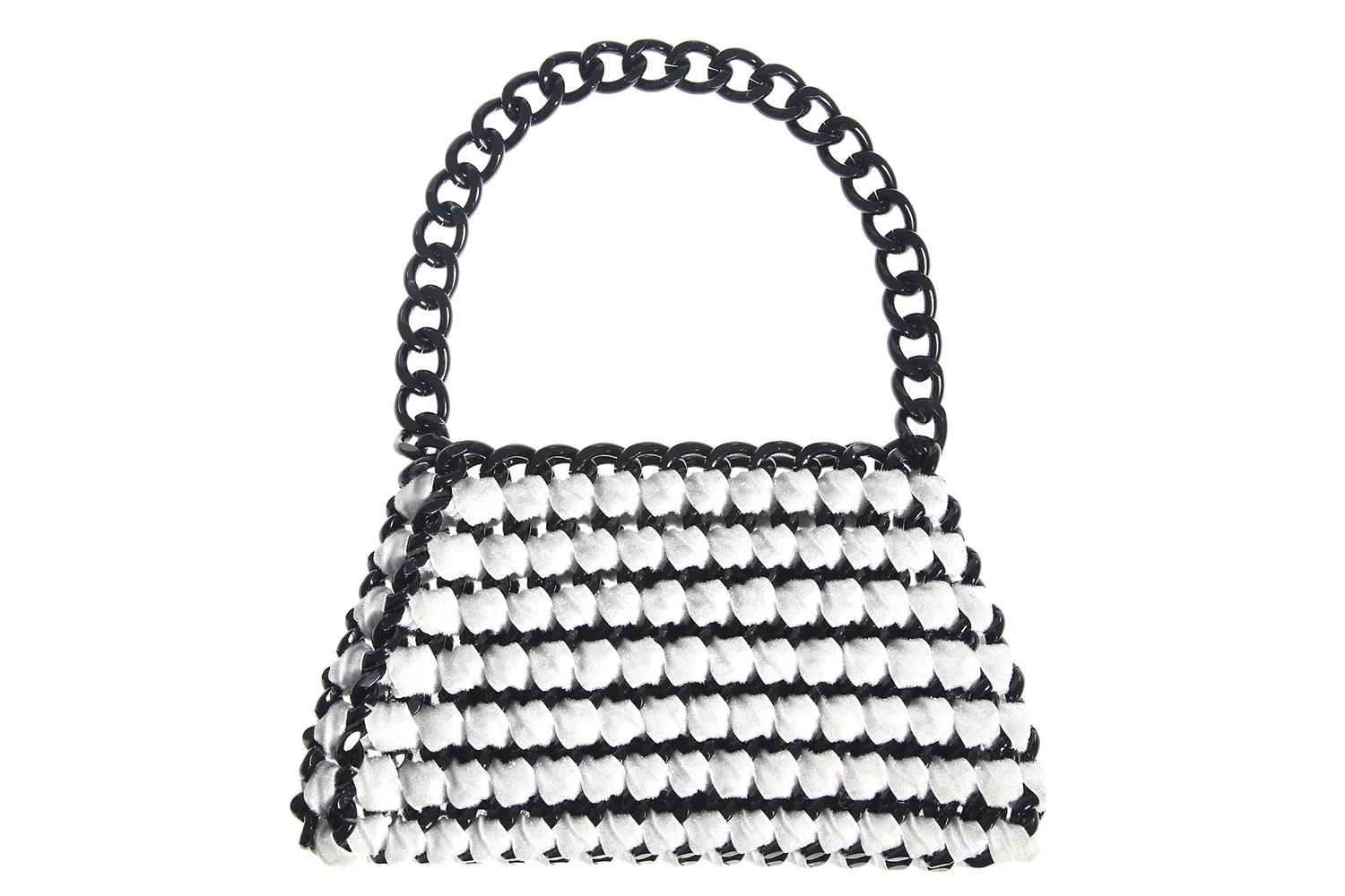 trap-white-gm-chain.jpg