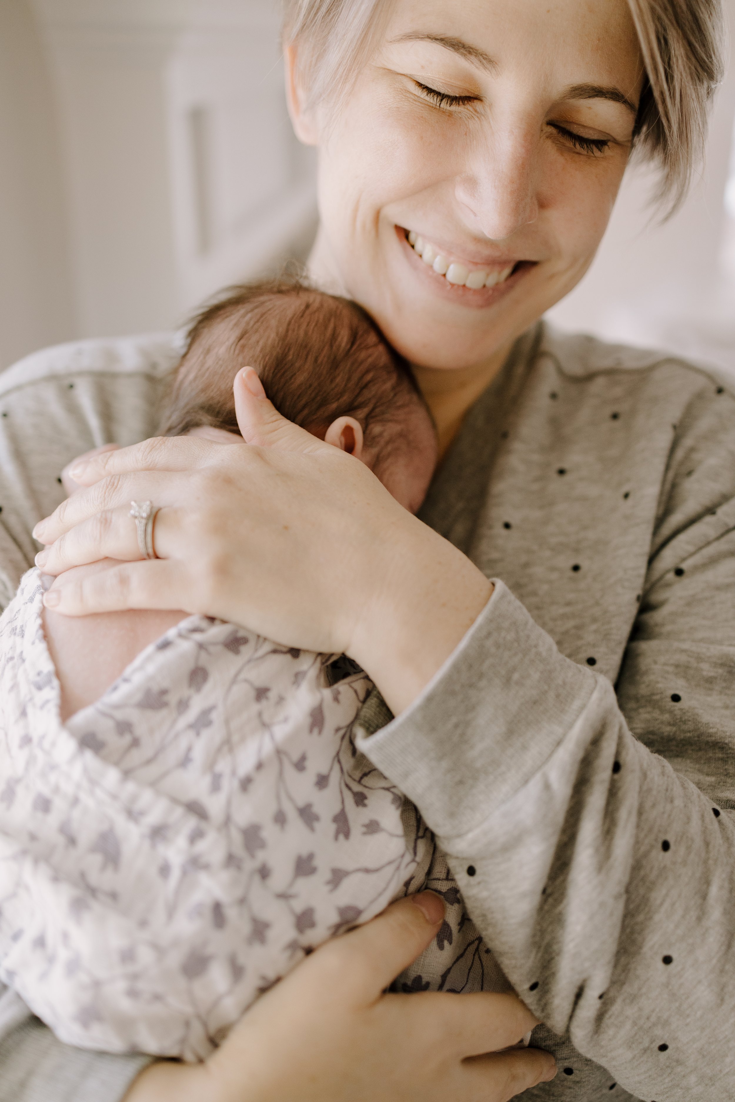 lifestyle newborn photographer atlanta 