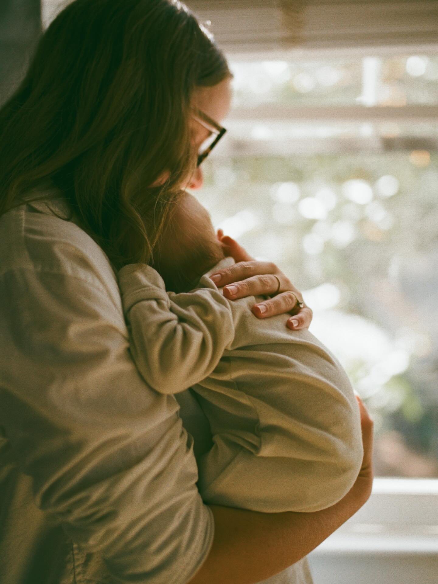 Currently two weeks into #teethkiss2026 with @yanpalmer and she said two words recently that I feel like we all need to be bringing into our everyday. FIERCE TENDERNESS. We need more boldness, more feeling, more open hearts. More looking directly at 