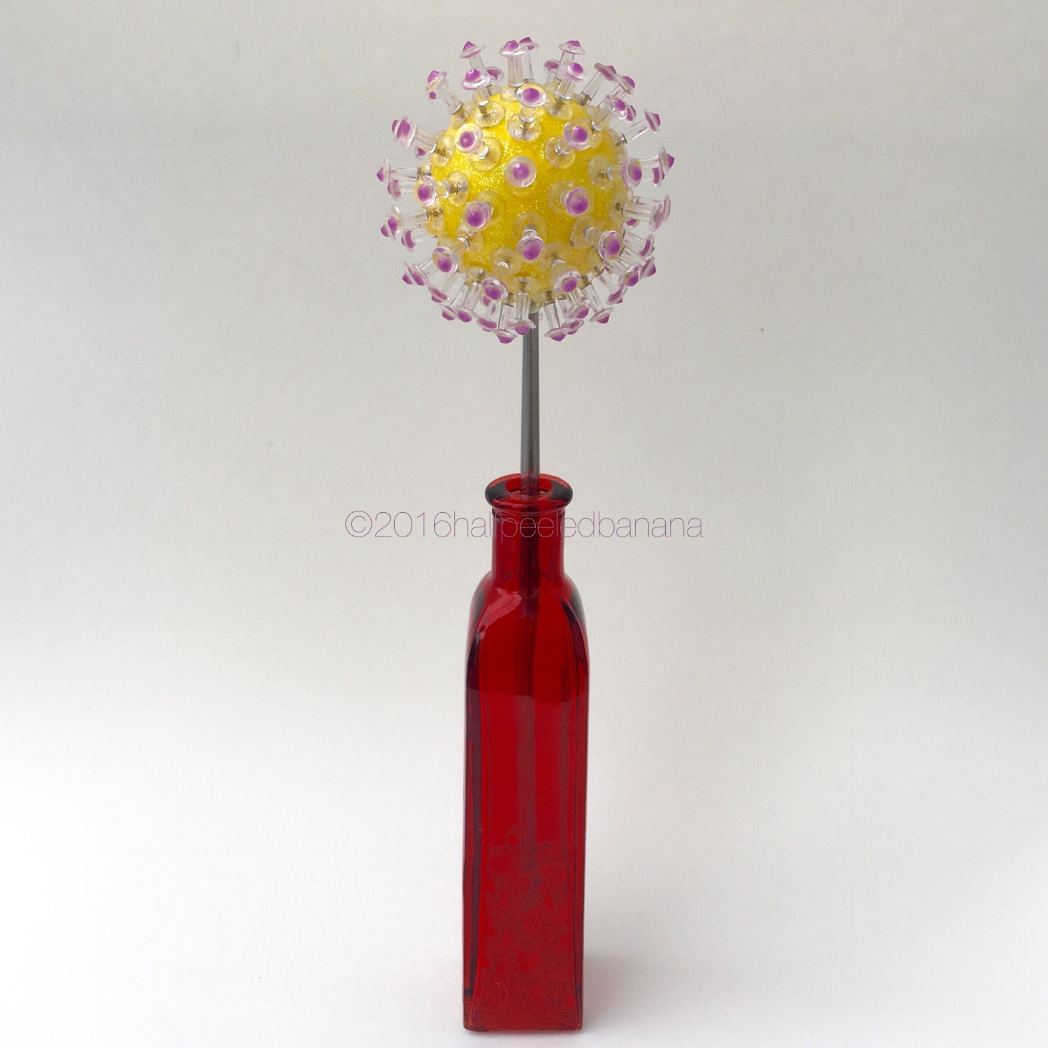 modern elegance - 3" tabletop flower in yellow with purple dots