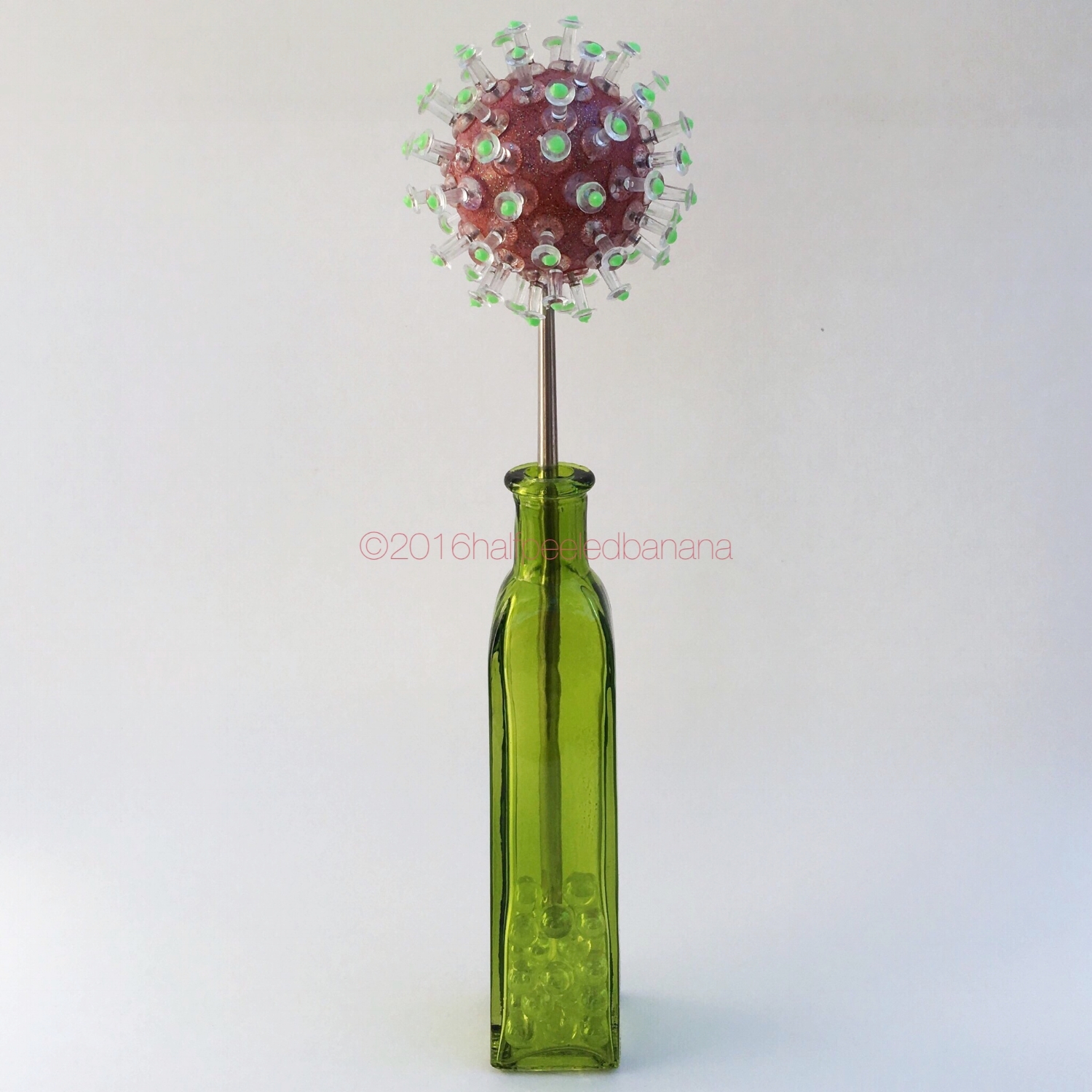 holiday or everyday tabletop flower 3" pins style in red with green dots