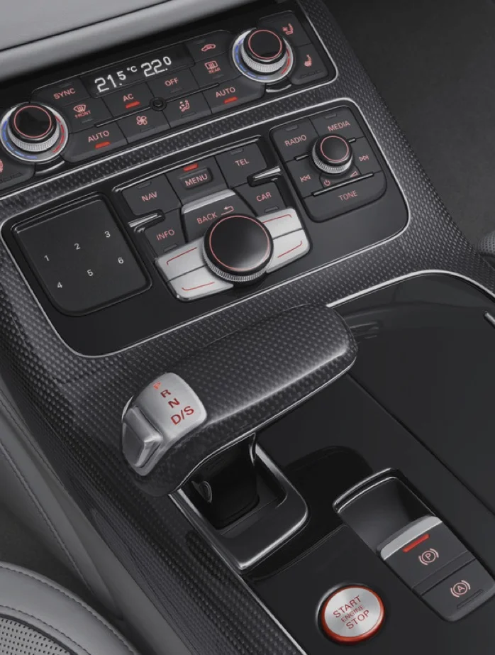 audi封面.jpg