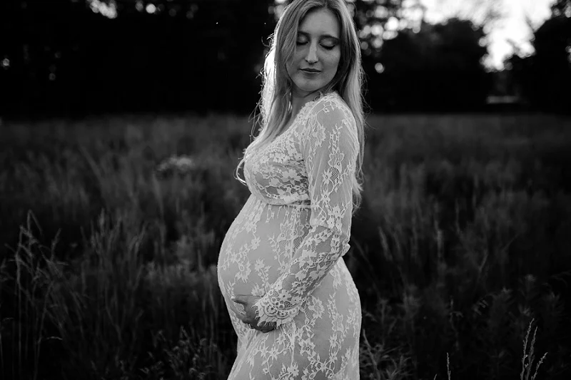 west-michigan-maternity-photographer-beth-maternity-session-7.jpg