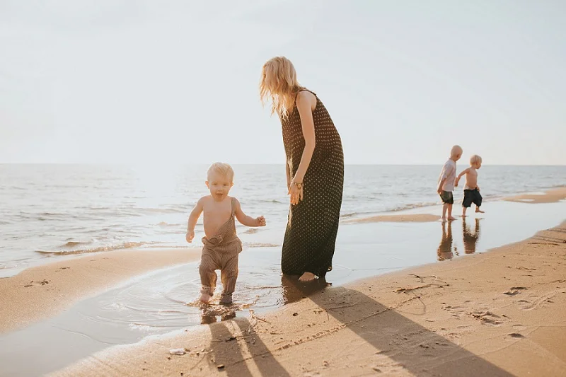 ludington-michigan-lifestyle-family-photographer-west-michigan-family-session-with-meg-9323.jpg