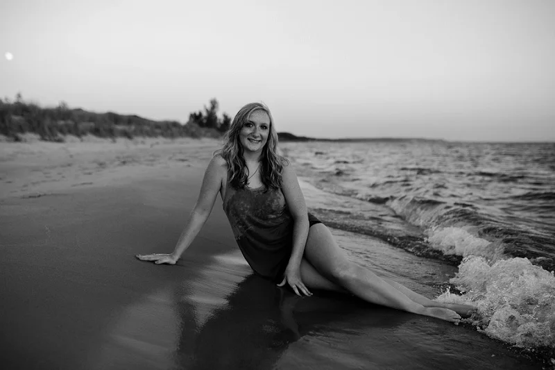 ludington-michigan-photographer-beach-session-minis_0027.jpg
