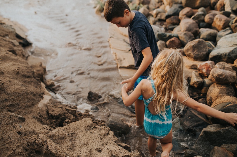 ludington-michigan-photographer-beach-session-minis_0043.jpg