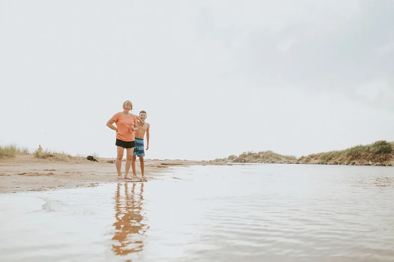 ludington-michigan-photographer-beach-session-minis_0047.jpg