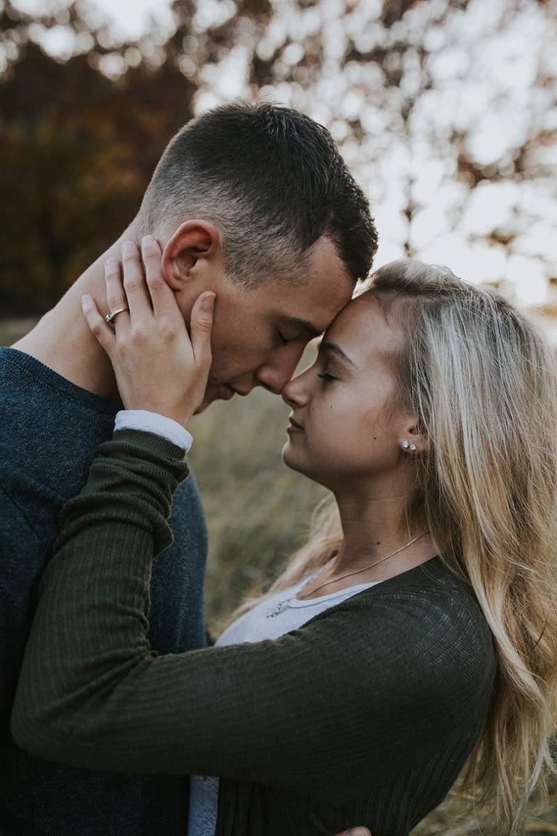 west-michigan-lifestyle-photographer-ludington-michigan-engagement-session-with-rachel-and-austin-8790.jpg