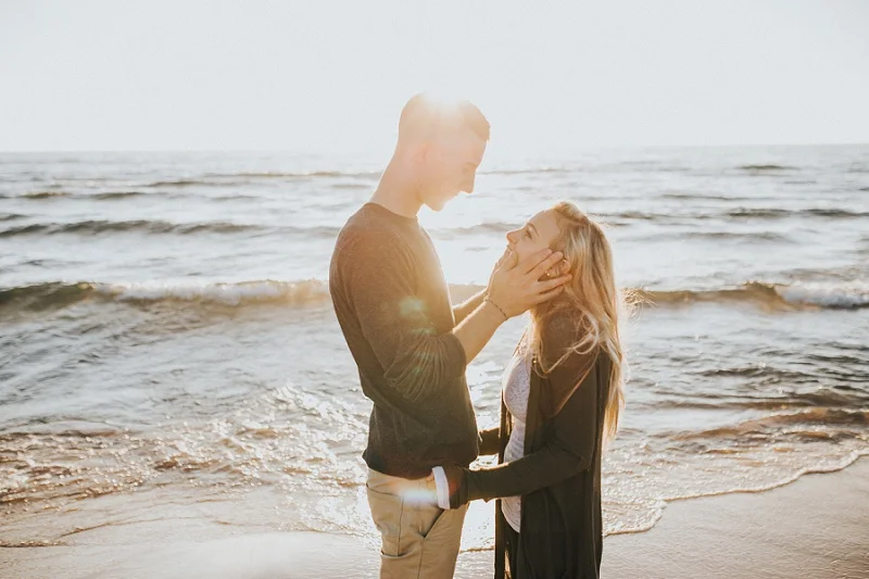west-michigan-lifestyle-photographer-ludington-michigan-engagement-session-with-rachel-and-austin-8825.jpg