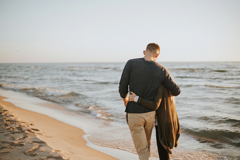 west-michigan-lifestyle-photographer-ludington-michigan-engagement-session-with-rachel-and-austin-8919.jpg