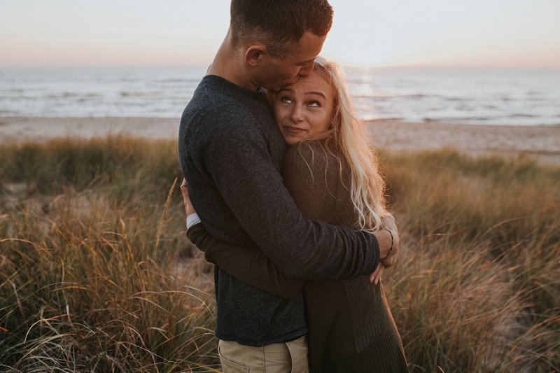 west-michigan-lifestyle-photographer-ludington-michigan-engagement-session-with-rachel-and-austin-9008.jpg