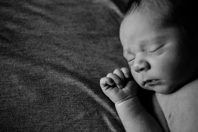 west-michigan-newborn-photographer-manistee-michigan-fresh-48-rylan-8235.jpg