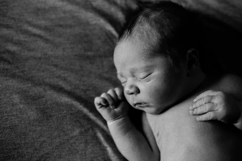 west-michigan-newborn-photographer-manistee-michigan-fresh-48-rylan-8237.jpg
