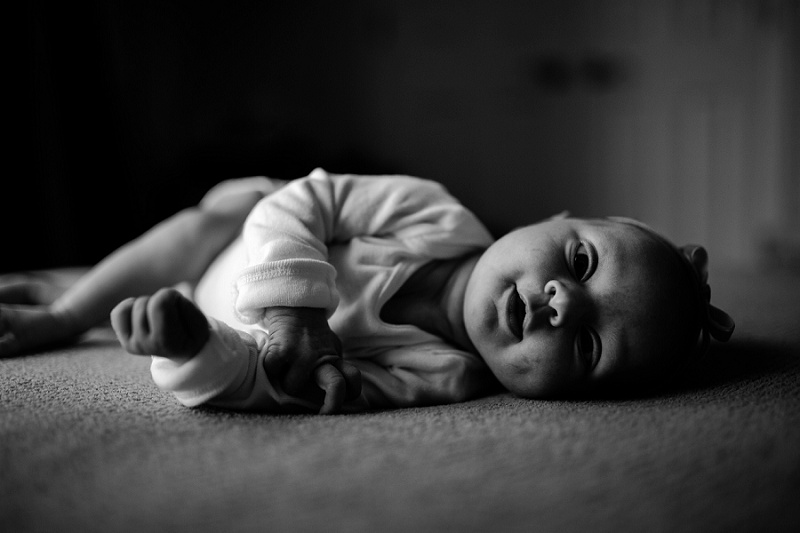 ludington-michigan-maternity-photographer-west-michigan-sand-dunes-maternity-jennifer_0084.jpg