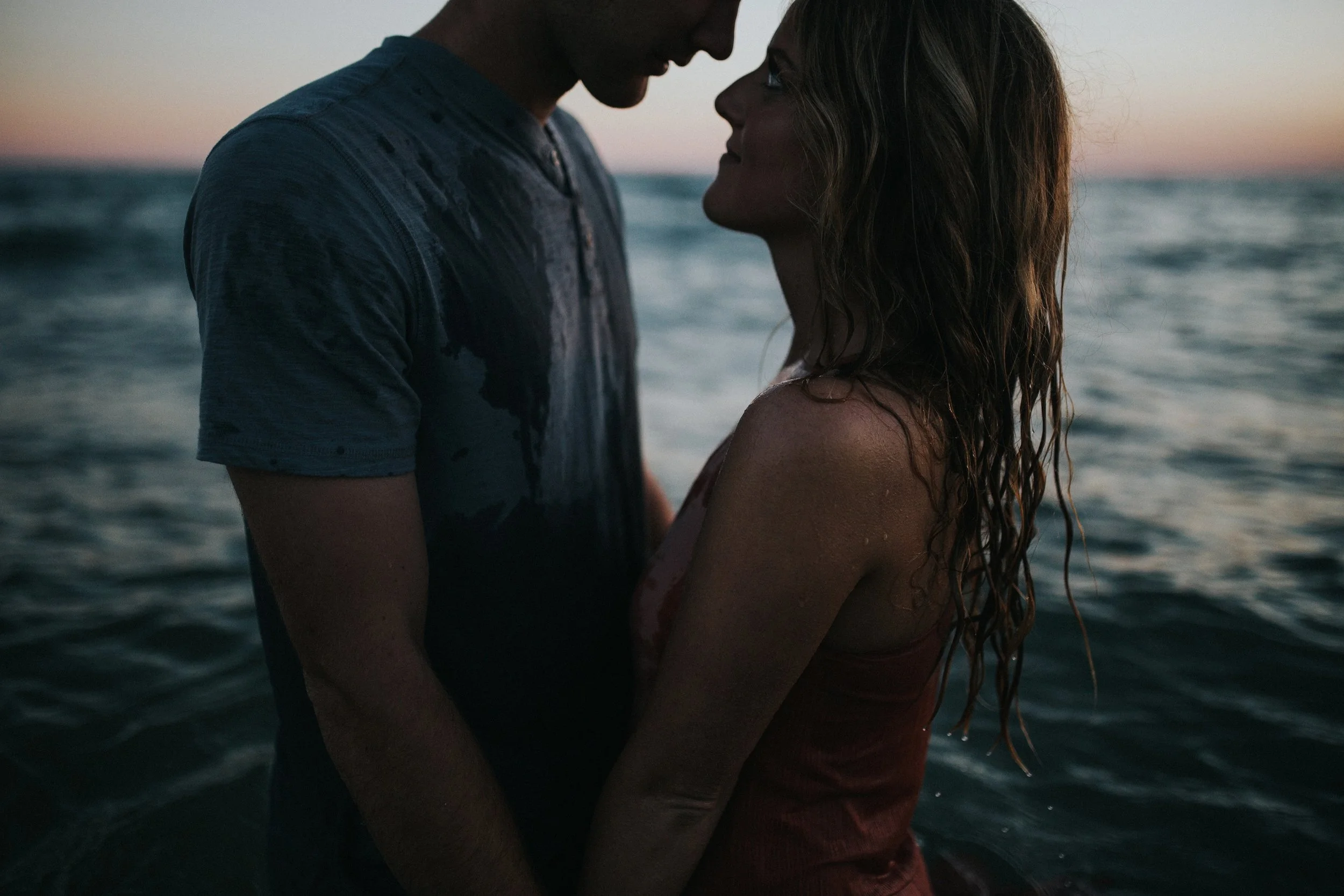 west-michigan-couples-photographer-ludington-michigan-engagement-session-wth-emily-and-taylor-3028.jpg