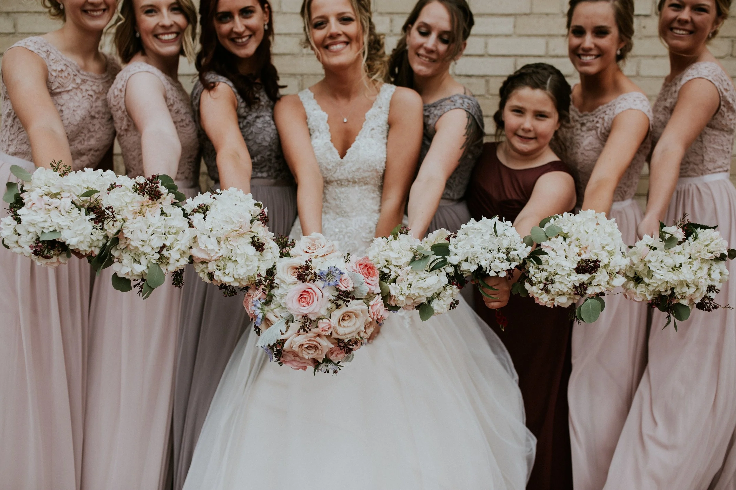 taylor_emily_michigan_wedding_jessica_max_0008.jpg