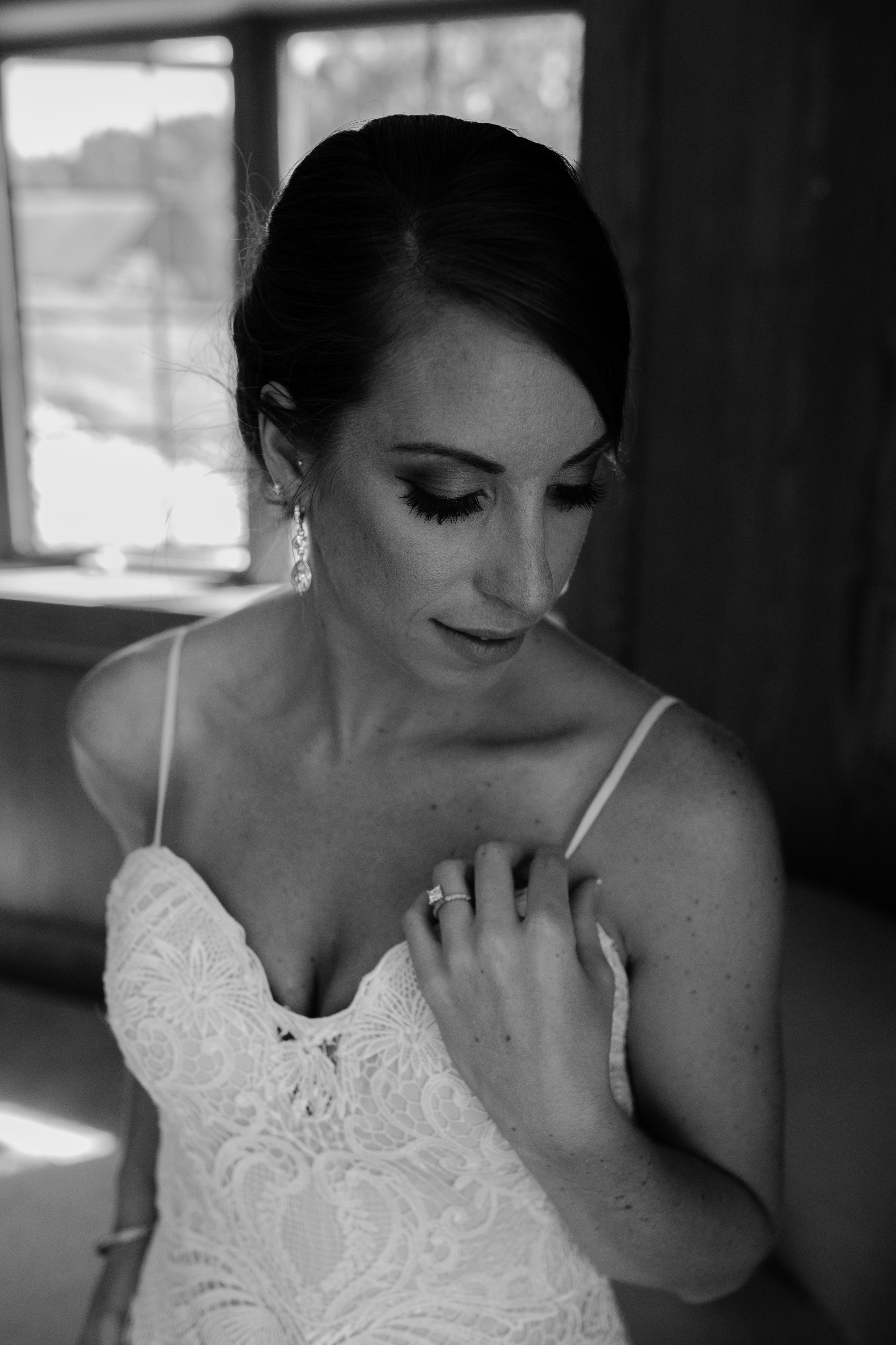 west-michigan-wedding-photographer-alicia-josh-iris-hills-ludington-214.jpg