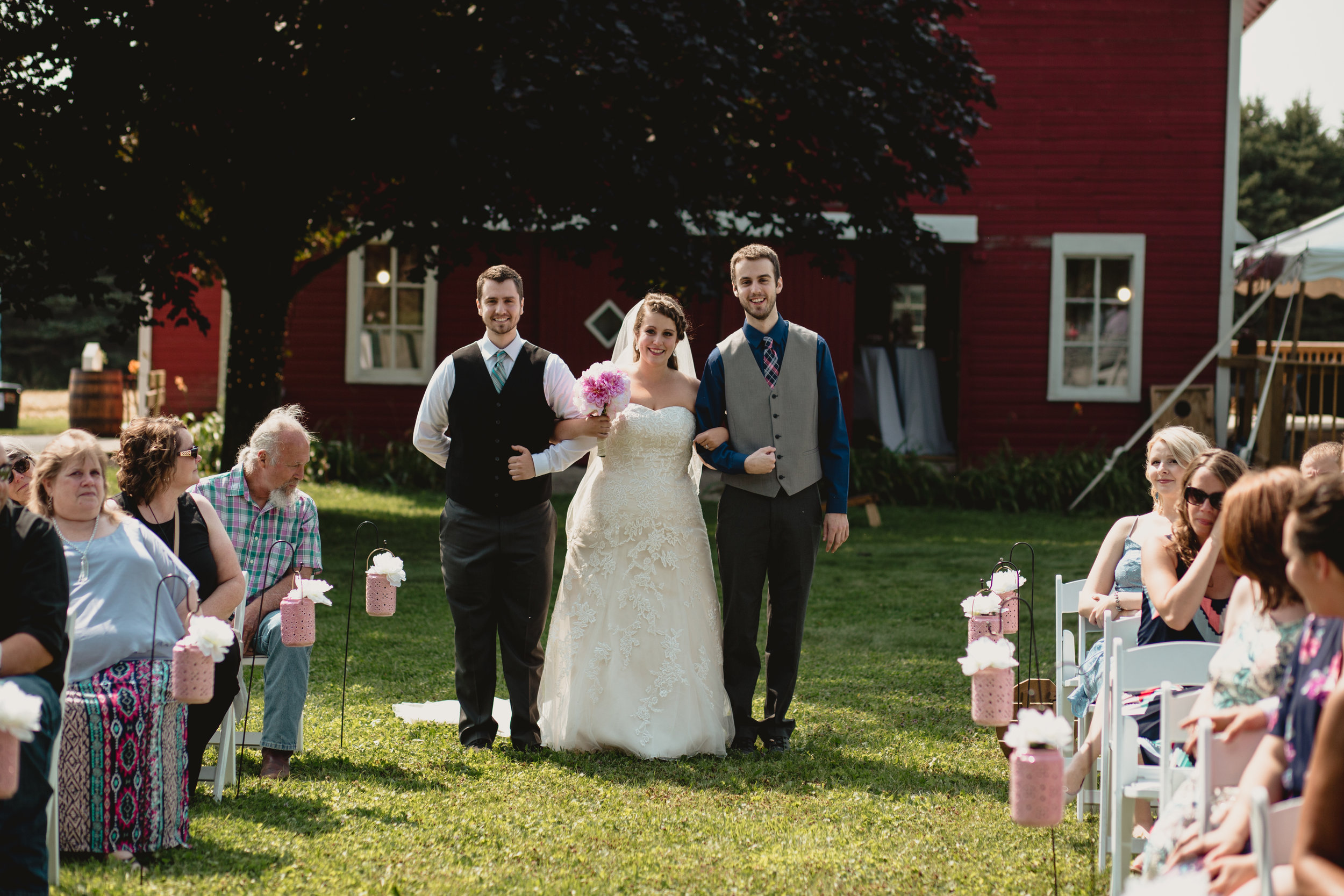 west-michigan-wedding-photographer-ludington-mi-trillium-creek-jaclyn-russ-106.jpg