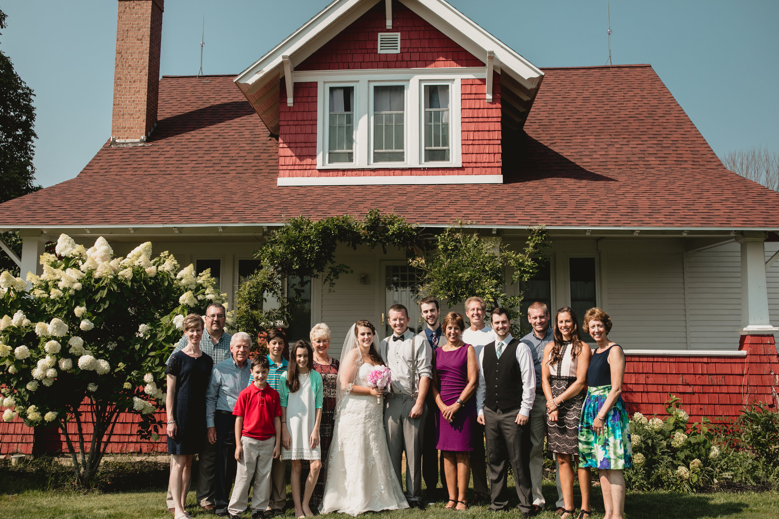 west-michigan-wedding-photographer-ludington-mi-trillium-creek-jaclyn-russ-646.jpg