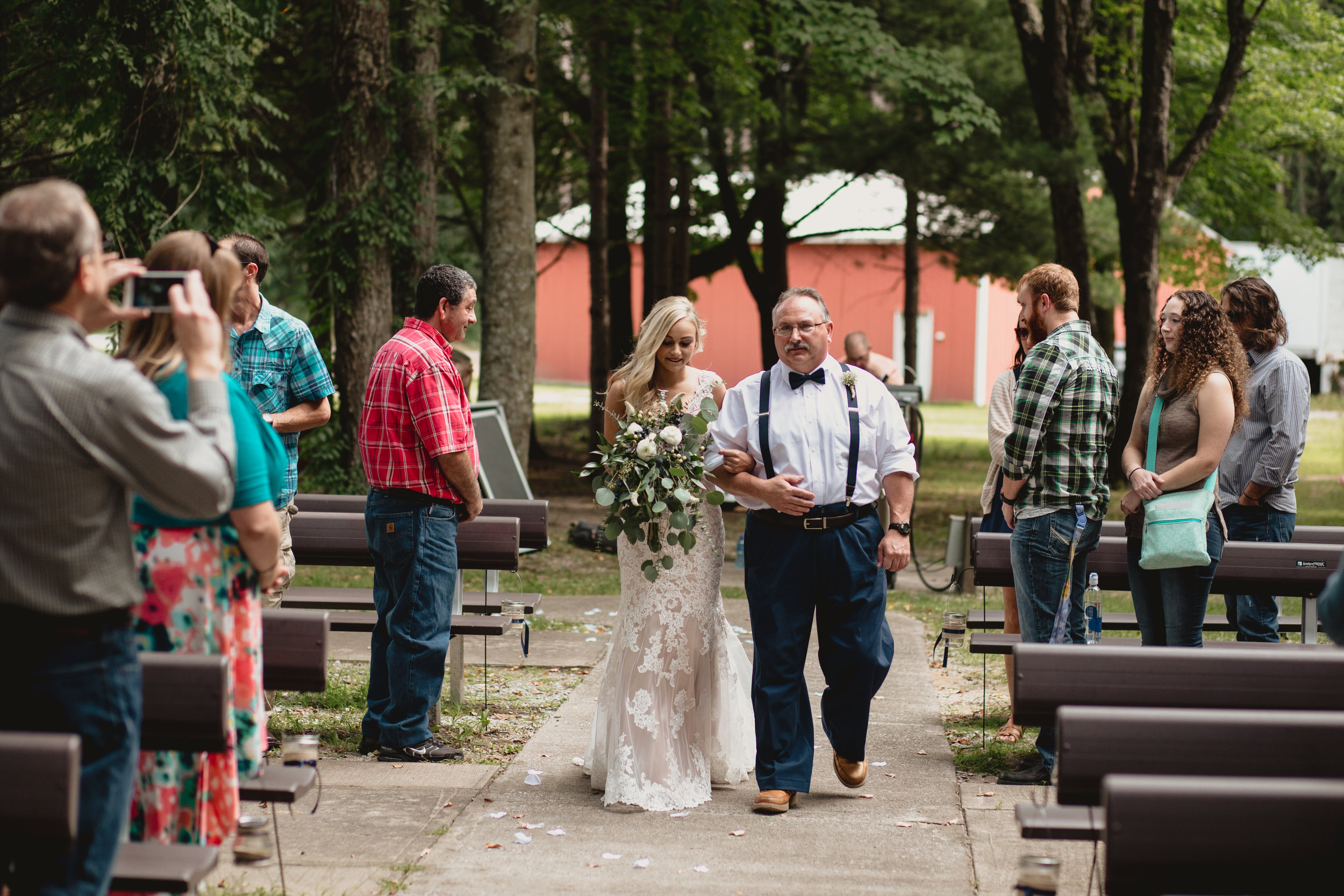 west-michigan-wedding-photographer-whitehall-rachel-austin-chapel-in-the-pines-249.jpg