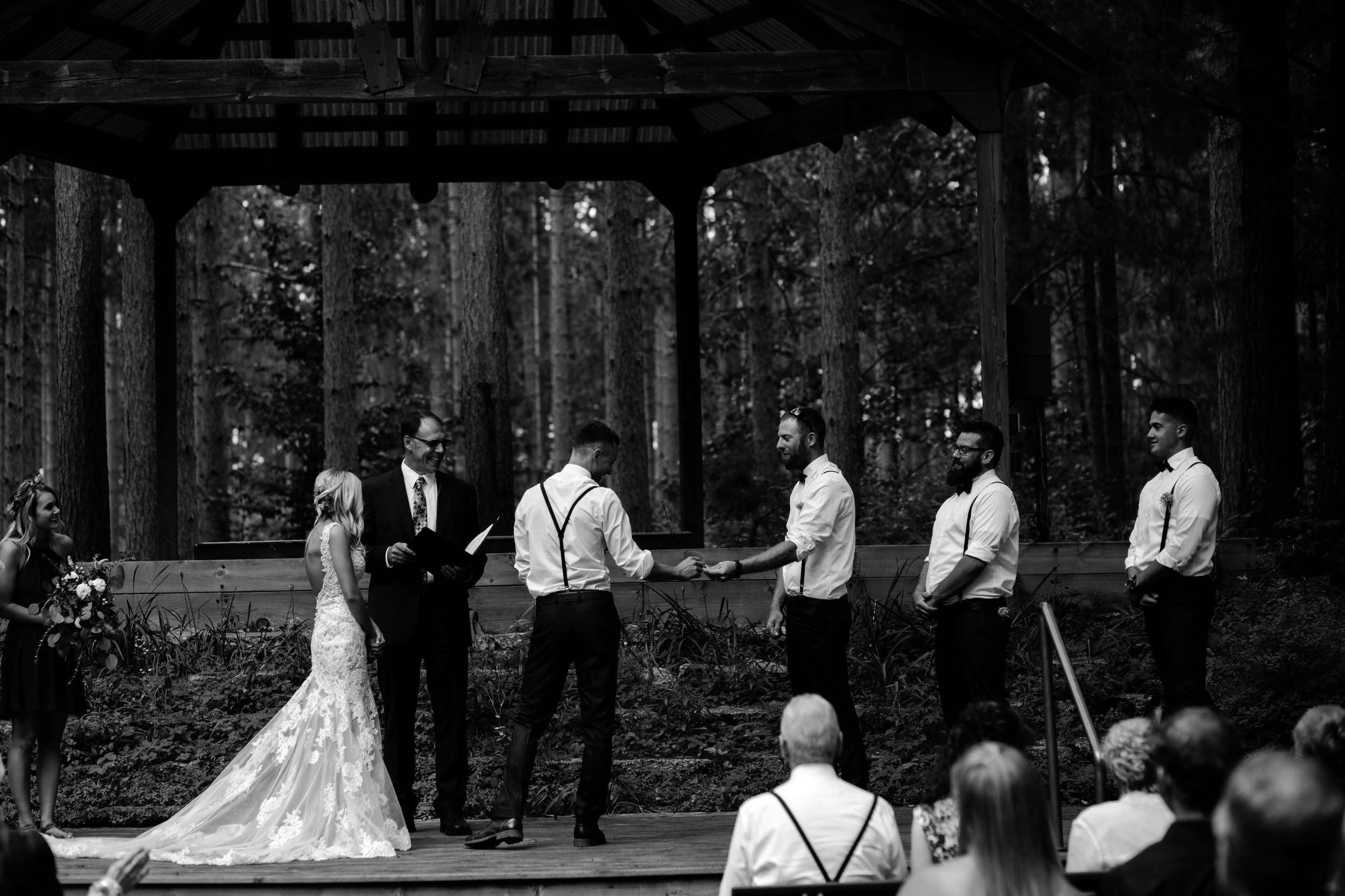 west-michigan-wedding-photographer-whitehall-rachel-austin-chapel-in-the-pines-289.jpg